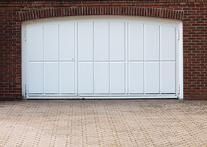 Should you invest money into garage doors